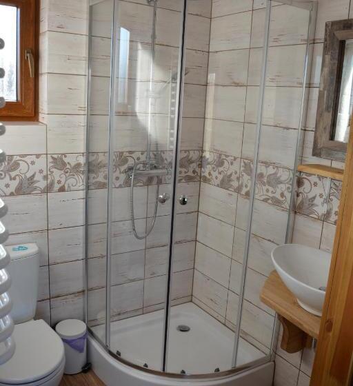 带露台的标准工作室, Ranczo W Dolinie