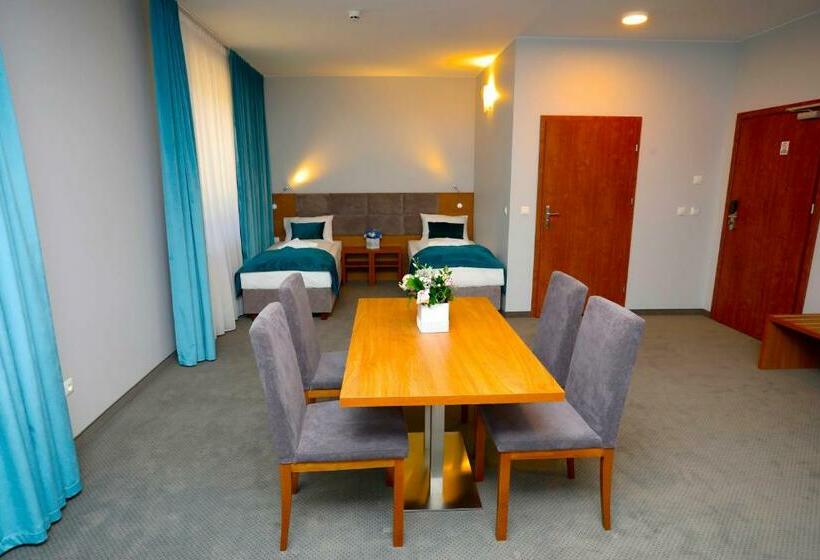 חדר משפחתי דלוקס, Stary Młyn