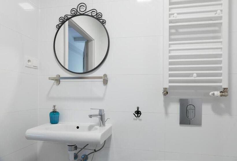 高级大房间, Moho XL