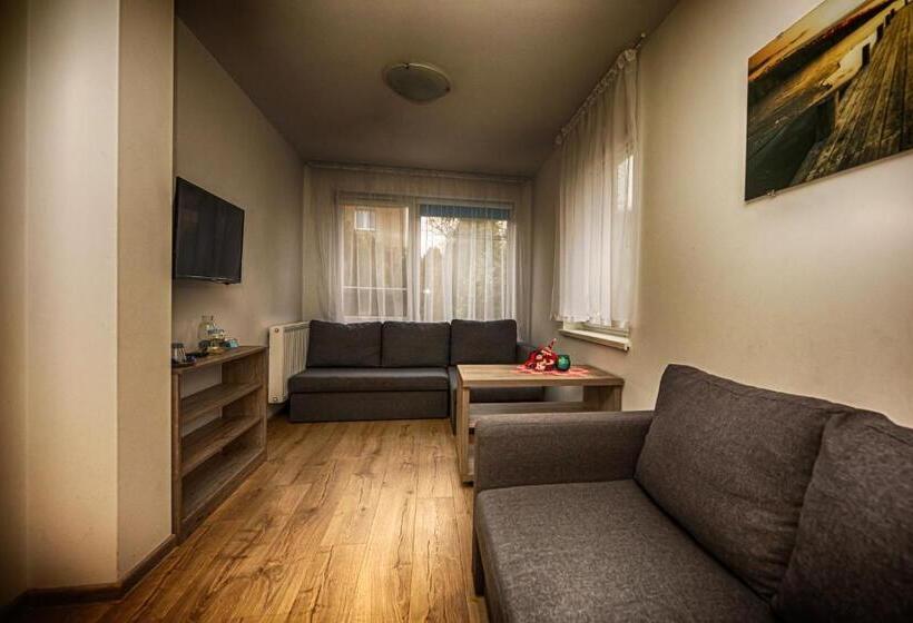 استودیوی لوکس, Dom Wypoczynkowy Anna   Opcjonalnie śniadania W Starej Piekarni