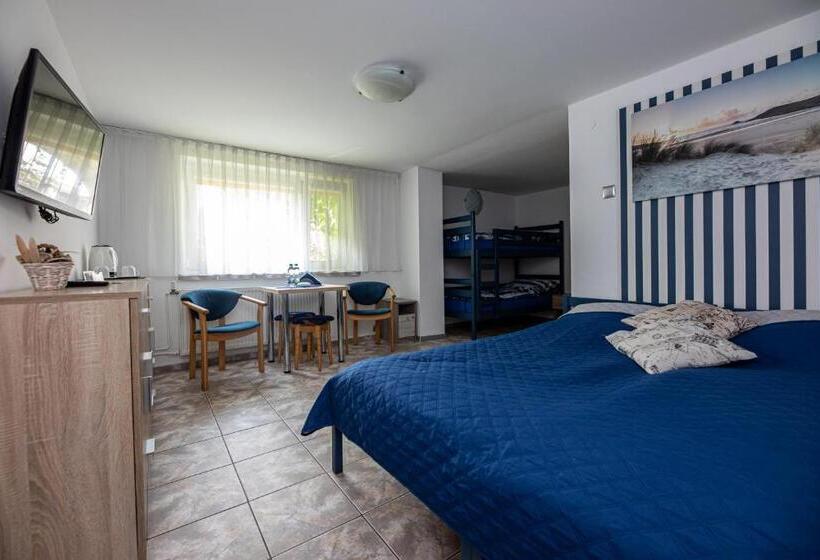 اتاق خانوادگی, Dom Wypoczynkowy Anna   Opcjonalnie śniadania W Starej Piekarni