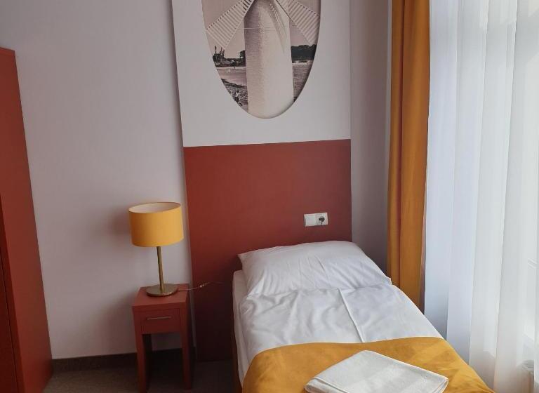 חדר אקונומי יחיד, Dom Zdrojowy Amber