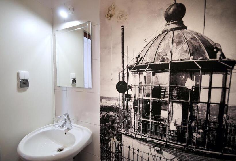 חדר אקונומי יחיד, Dom Zdrojowy Amber