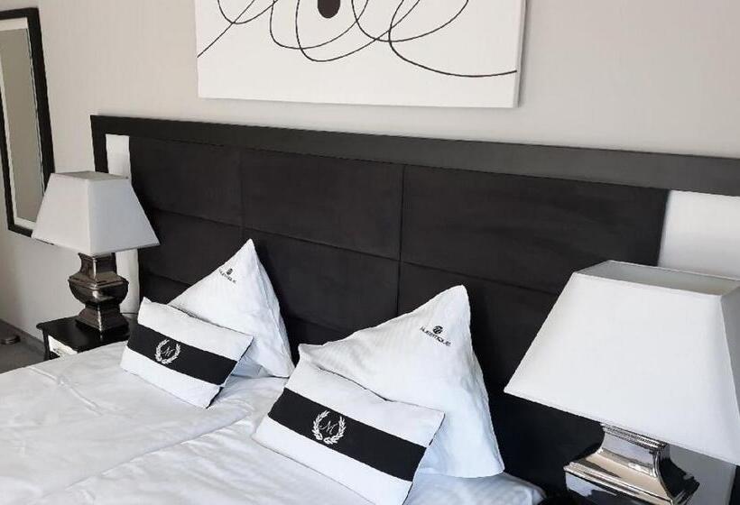 חדר דלוקס, Majestique