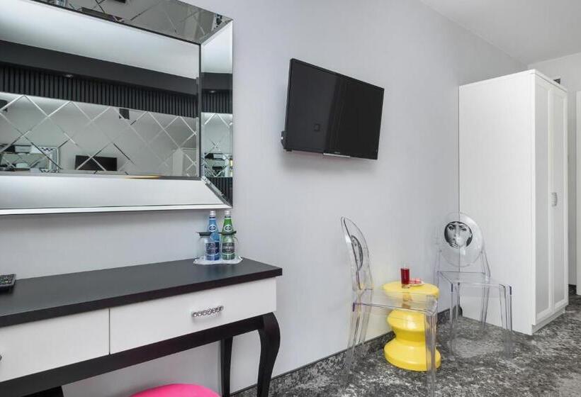 Номер Superior, Majestique