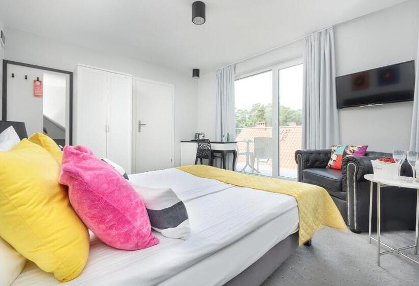 חדר דלוקס עם מרפסת, Majestique