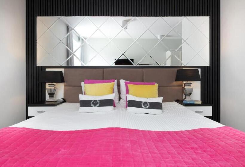 חדר סופריור נוף לגינה, Majestique