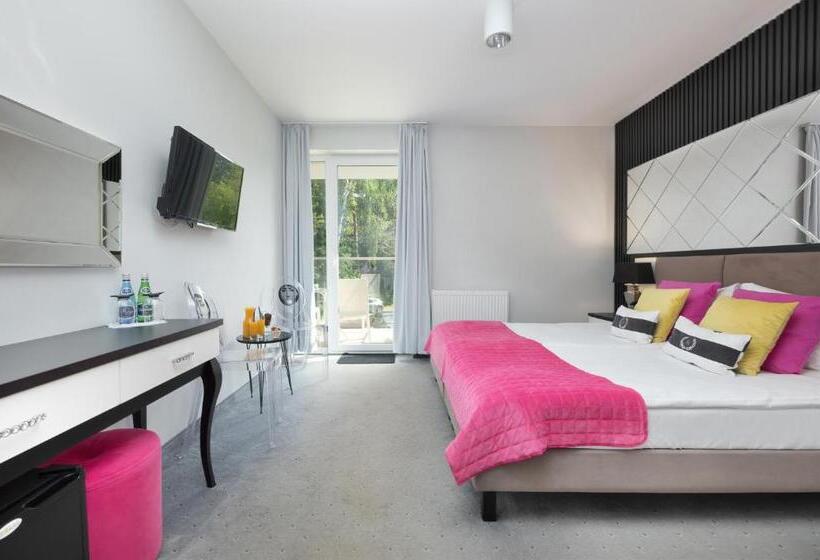 חדר סופריור נוף לגינה, Majestique