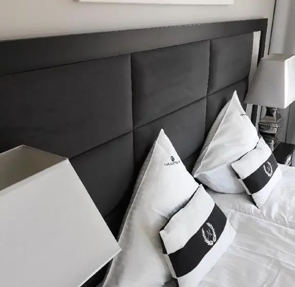 Deluxe-huone, Majestique