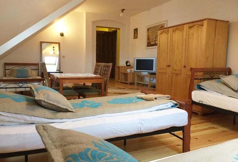 ファミリールーム, Pensjonacik Ogrody