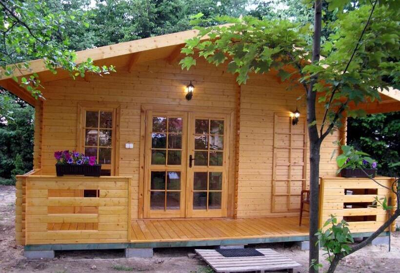 １ベッドルームハウス, Pensjonacik Ogrody