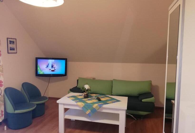 수피리어 패밀리 룸, Willa Storczyk