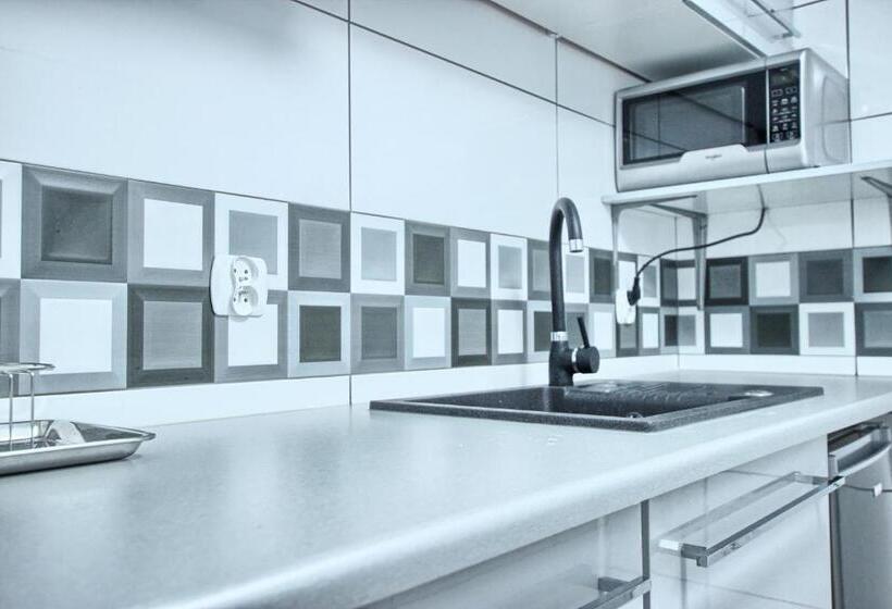 استودیوی استاندارد, Willa Zakobystra