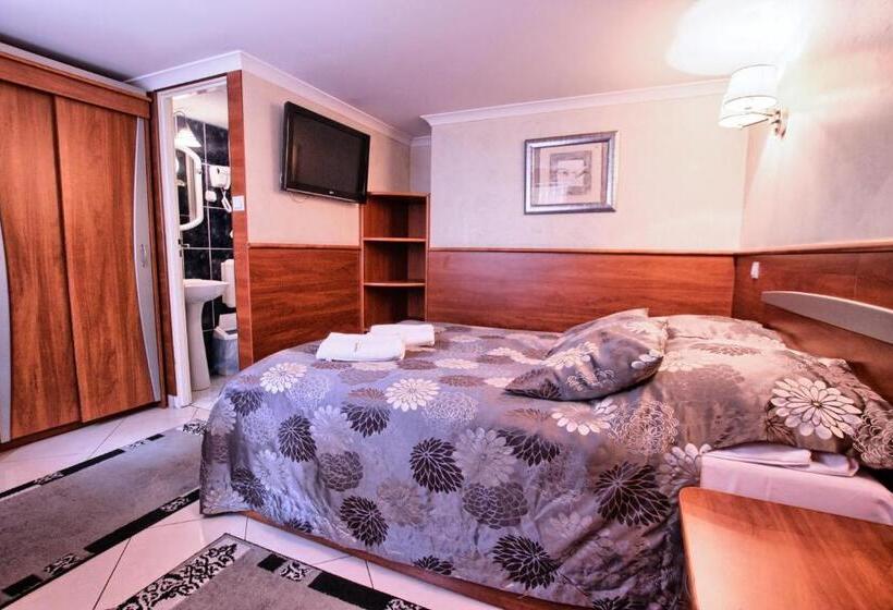 اتاق خانوادگی, Willa Zakobystra