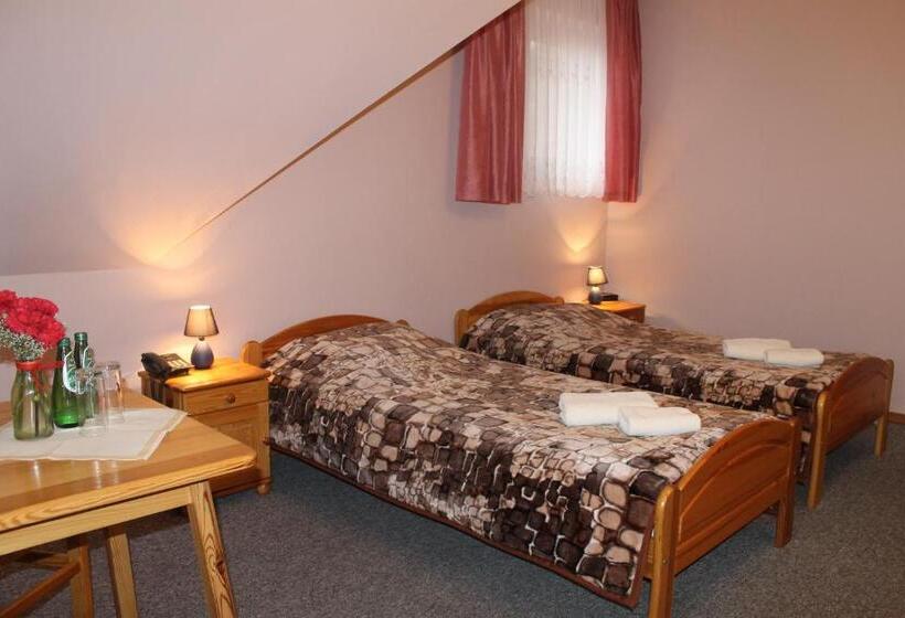 חדר סטנדרט יחיד, Pensjonat I Restauracja Nowak