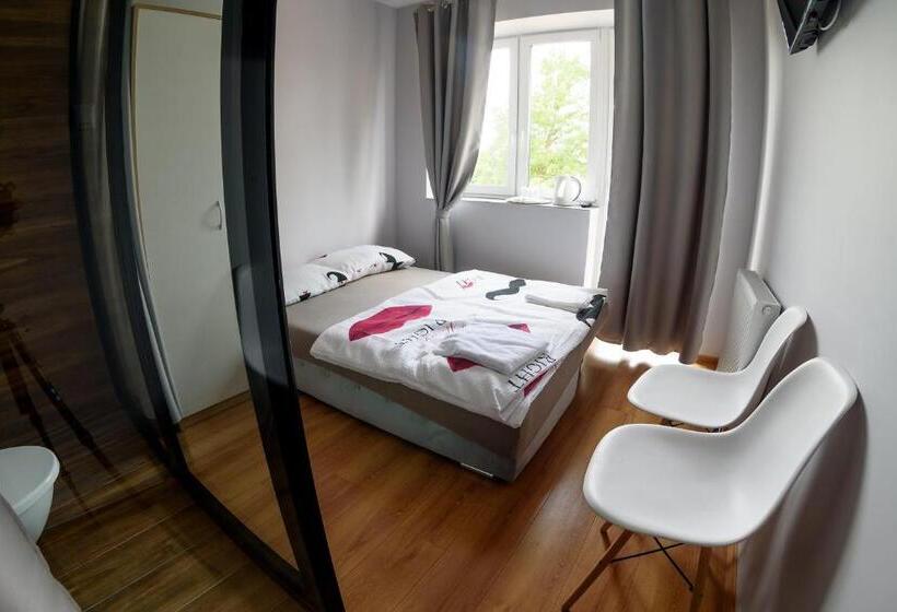 חדר בסיסי, Pensjonat Lubianka