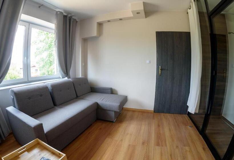 חדר סטנדרט לארבעה, Pensjonat Lubianka