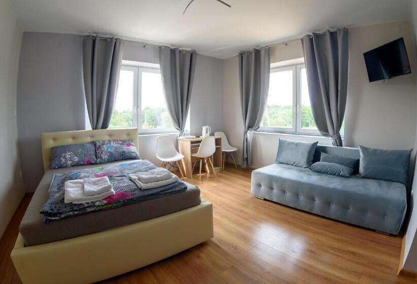 חדר סטנדרט לארבעה, Pensjonat Lubianka