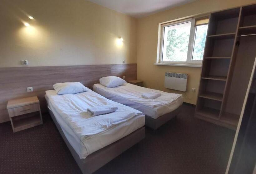 带2个卧室的公寓, Centrum Trzy Jeziora Wieleń