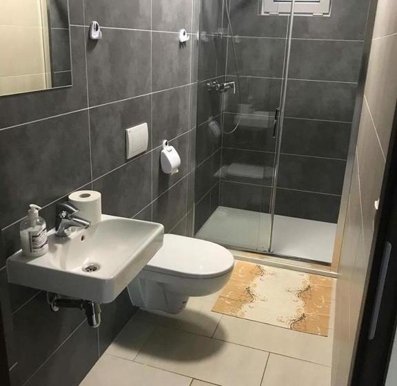 一居室别墅, Centrum Trzy Jeziora Wieleń