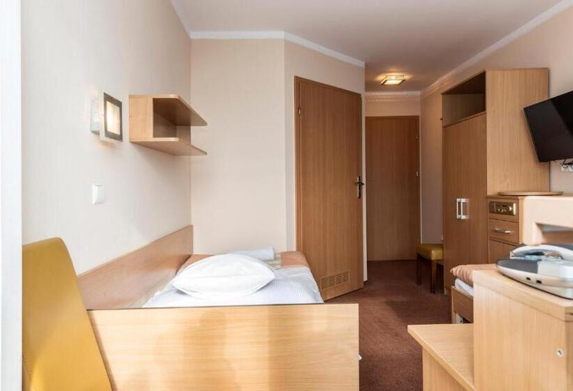 חדר סטנדרט עם מרפסת, Ziemowit