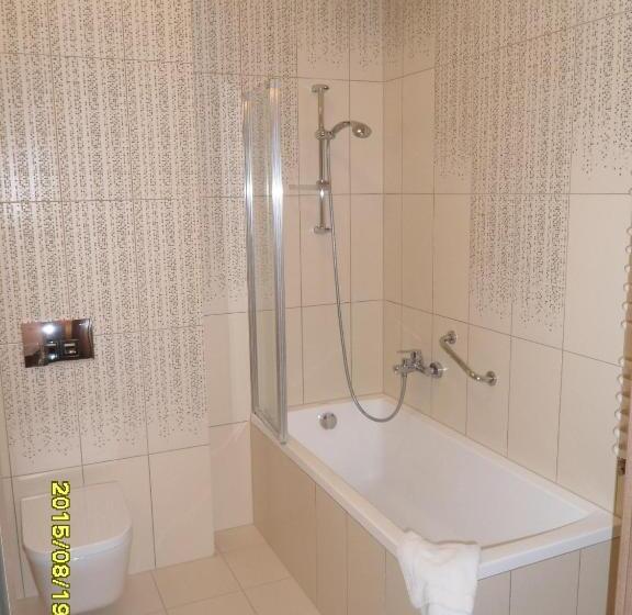 חדר סטנדרט לשלושה, Karczma Dolina Pstrąga