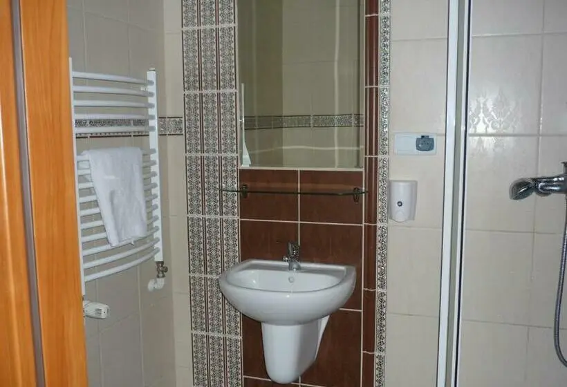 Standard-huone, Boży Dar