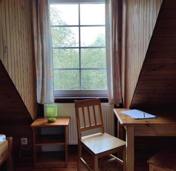 اتاق عادی, Folwark łuknajno Nad Jeziorem śniardwy