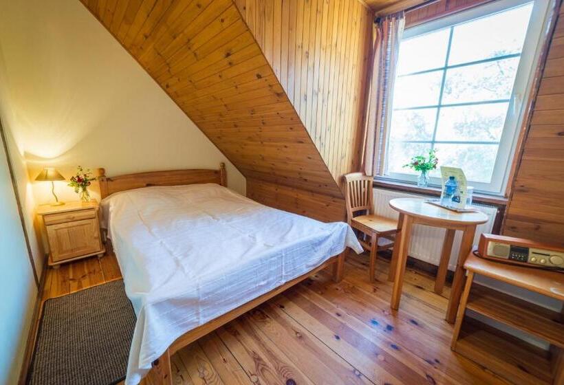 اتاق استاندارد, Folwark łuknajno Nad Jeziorem śniardwy