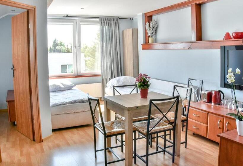 디럭스 스튜디오, Gościniec Pod Markizami