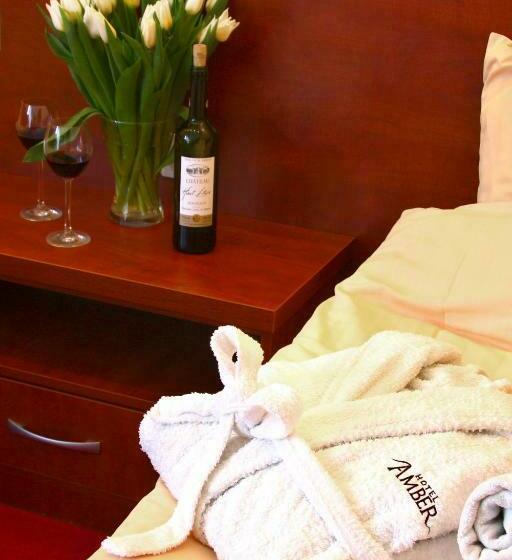 اتاق استاندارد, Ik Amber