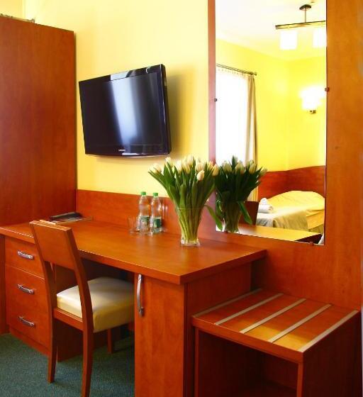 اتاق عادی یک تخته, Ik Amber