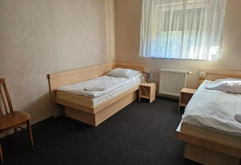 Standard-huone, Zacisze