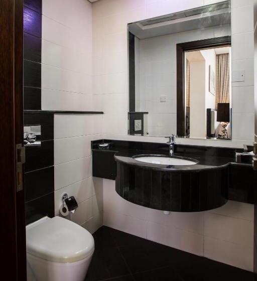 Люкс Deluxe Кровать Кинг, Grand Villaggio Hotel Abu Dhabi