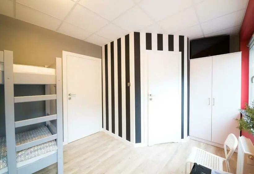 اتاق استاندارد چهار تخته, Hostel Filip 2