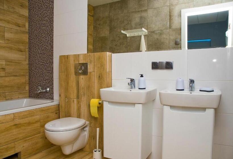 Номер Deluxe Кровать Кинг, Hostel Filip 2