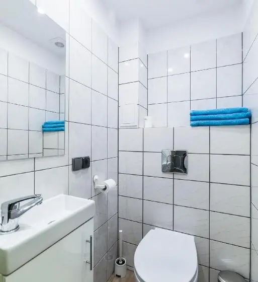 اتاق استاندارد سه نفره, Hostel Filip 2