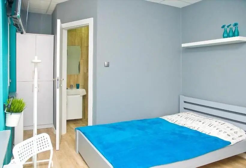 اتاق لوکس چهار تخته, Hostel Filip 2