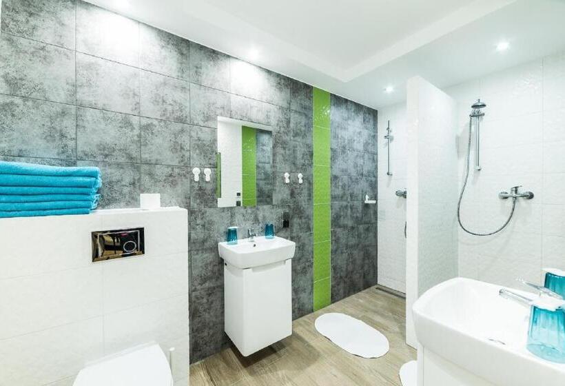 Кровать в Общей Комнате, Hostel Filip 2