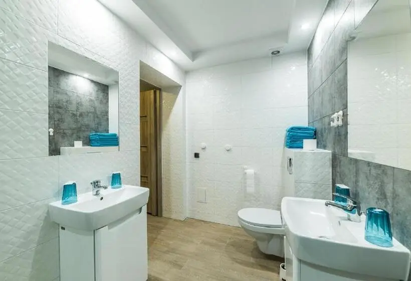 تختخواب در اتاق مشترک, Hostel Filip 2