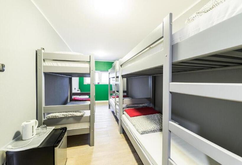 Кровать в Общей Комнате, Hostel Filip 2