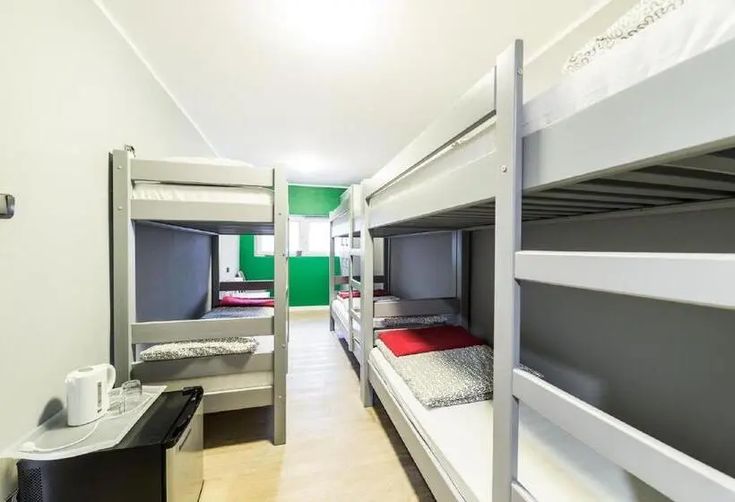 تختخواب در اتاق مشترک, Hostel Filip 2