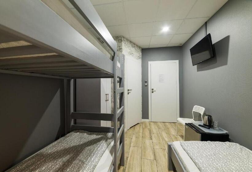 Номер Стандарт Трехместный, Hostel Filip 2