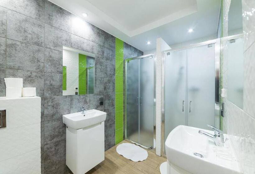 Кровать в Общей Комнате, Hostel Filip 2