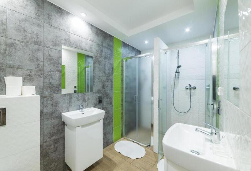 Кровать в Общей Комнате, Hostel Filip 2