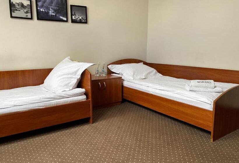 اتاق استاندارد, Marand