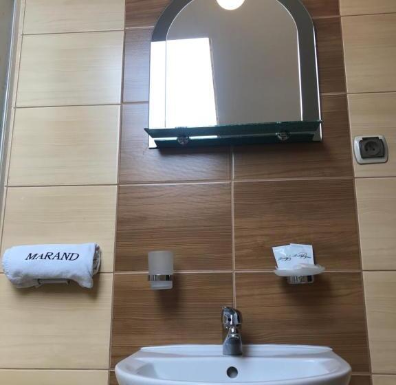 اتاق استاندارد, Marand