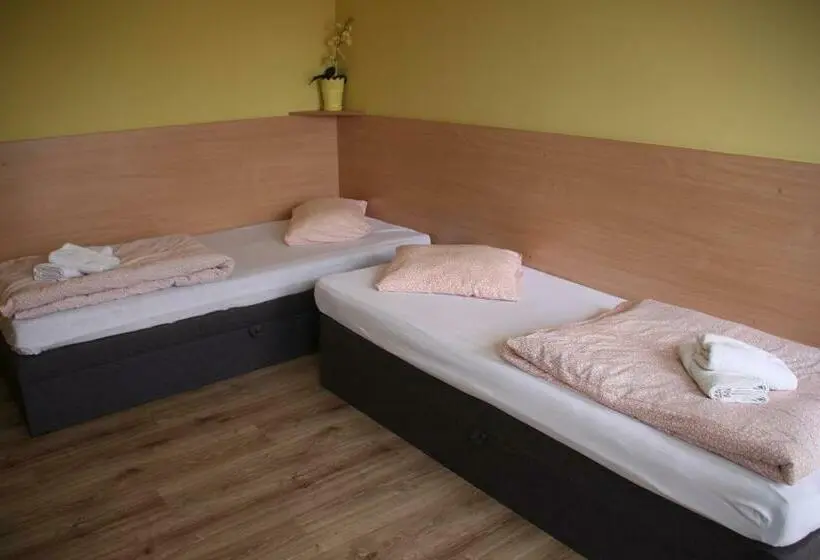 スタンダードルーム, Zajazd Pod Kominkiem Brzoza Koło Torunia