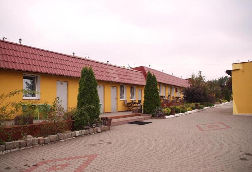 חדר סטנדרט לשלושה, Zajazd Pod Kominkiem   Brzoza Koło Torunia