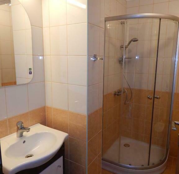 Четырехместный Номер Стандарт, Miodowy Raj